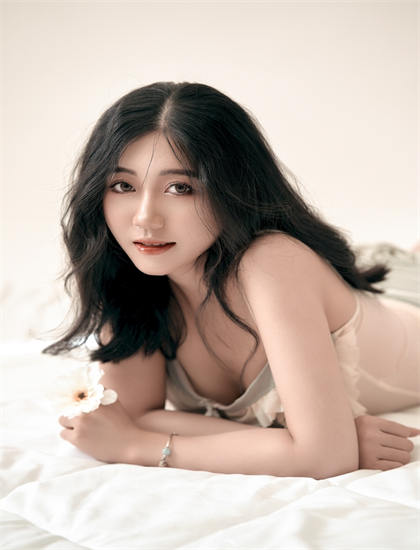 文化比较《闺蜜的反击》：探索声音的立体声效与空间感 认识艺术的文化教育功能